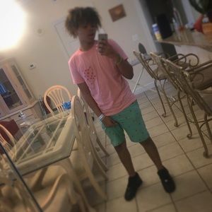 Meet your Posher, Omariano